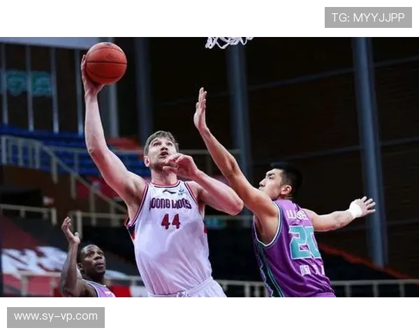 尤文图斯与蒙特雷激战在即谁将赢得这场精彩对决